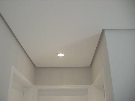 Exemplo de forro feito de gesso acartonado (drywall)