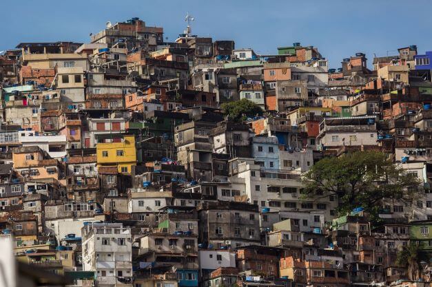 A crescente urbanização desenfreada tem causado muitos problemas para os grandes centros urbanos