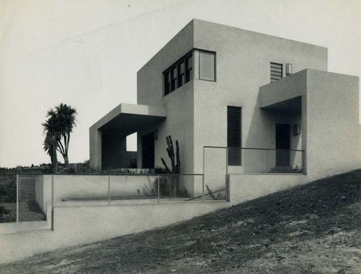 A Casa Modernista projetada por Gregory Warshavchik em 1930